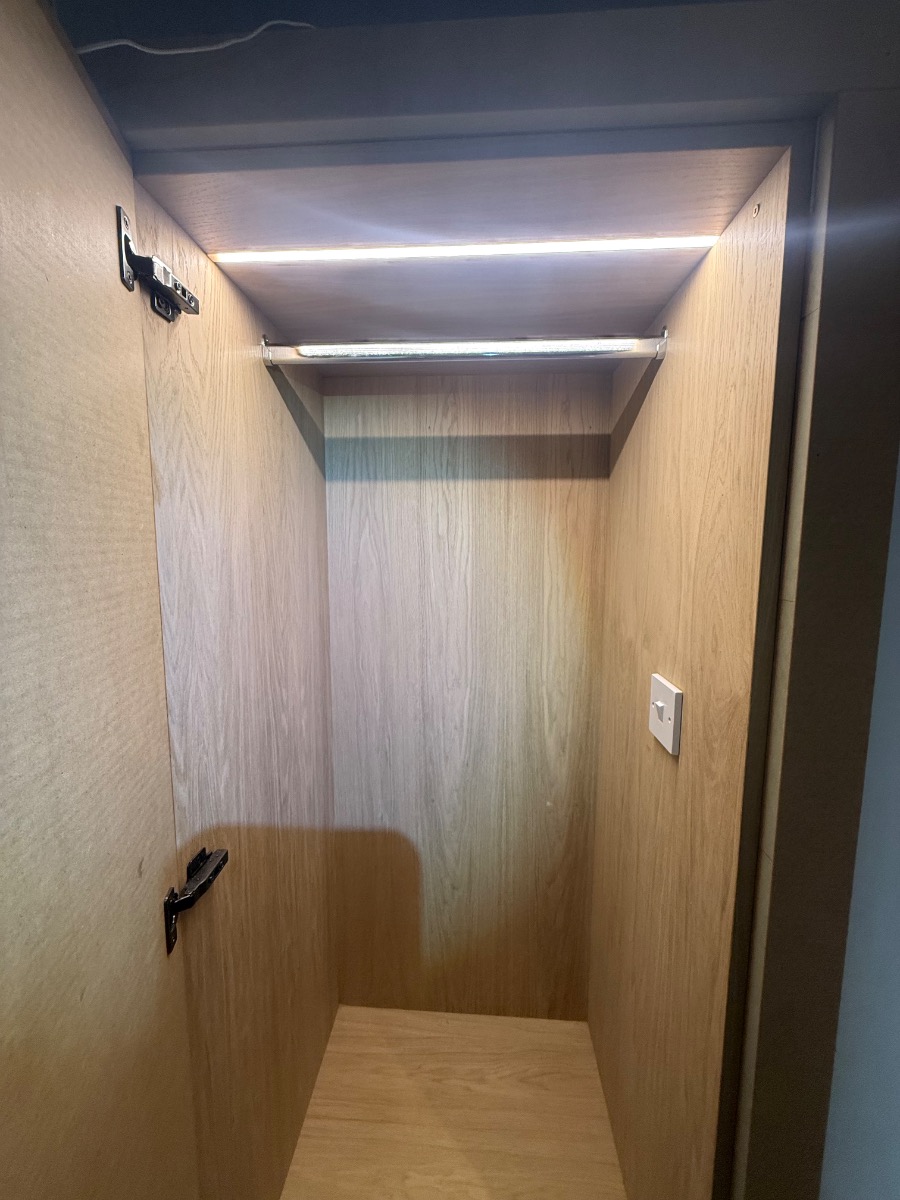 Electrician: Image 37